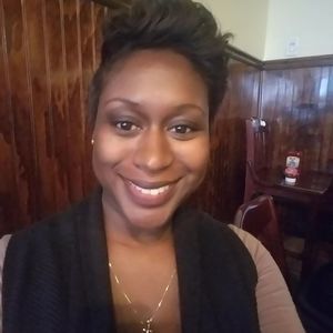 Meet your Posher, Lesley